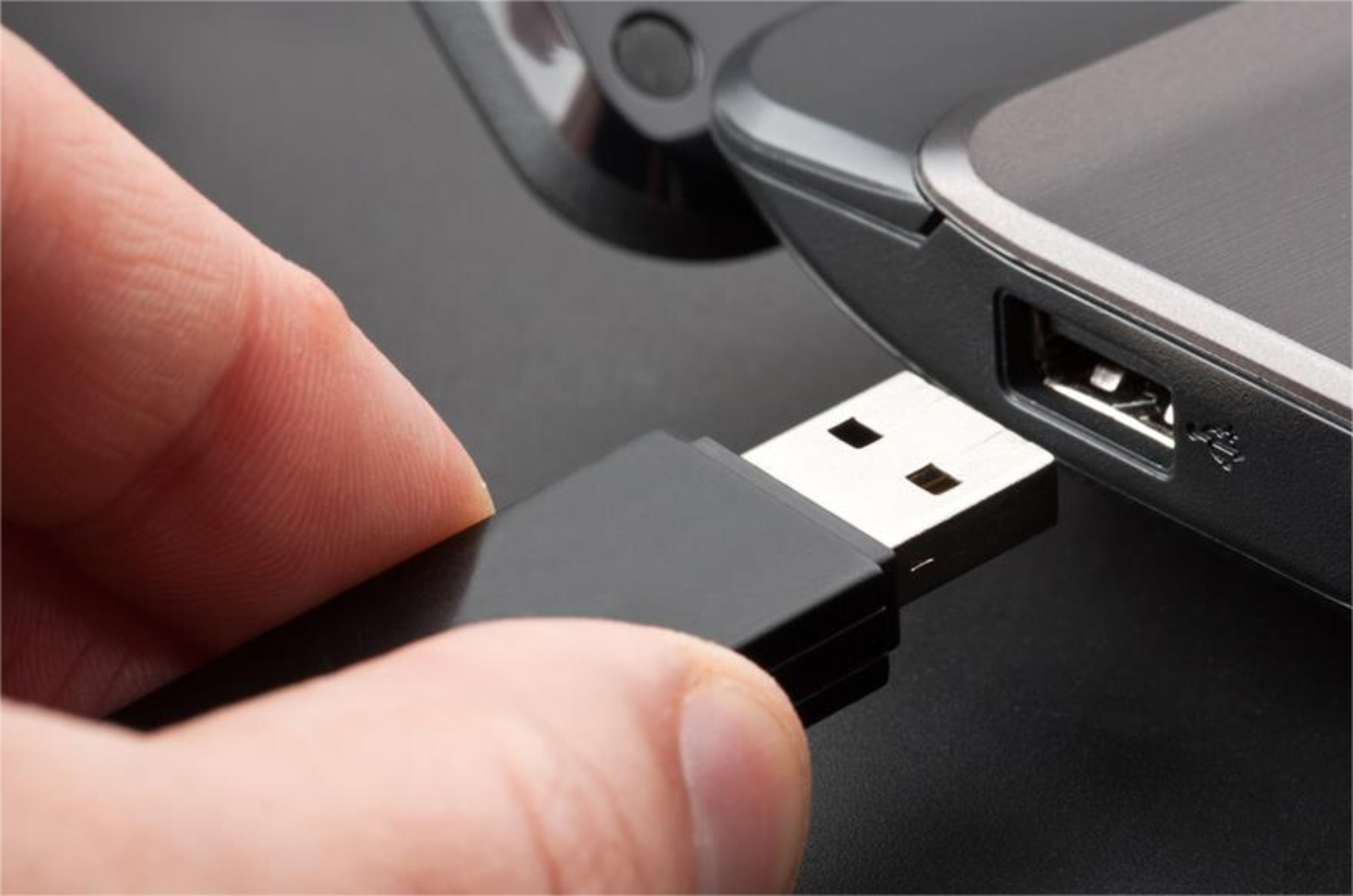 USB 2.0 vs 3.0 Comparison：The Differences & Which Is Better? | 2024